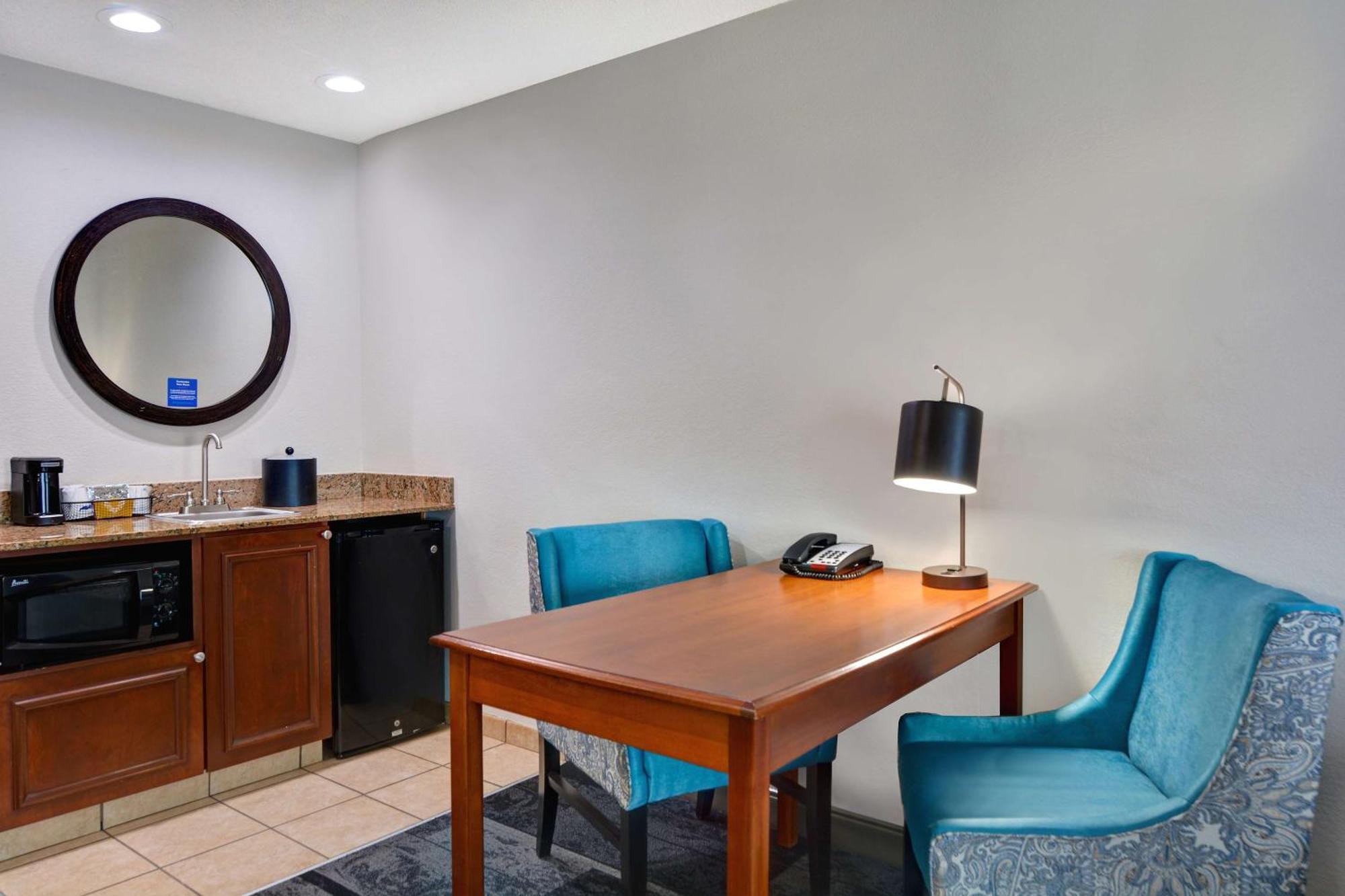 Hampton Inn & Suites Birmingham-Hoover-Galleria Экстерьер фото
