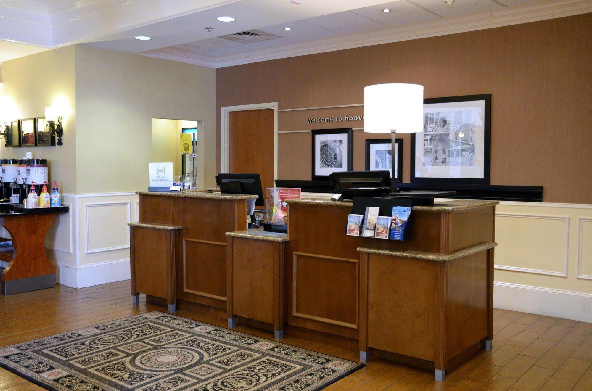 Hampton Inn & Suites Birmingham-Hoover-Galleria Экстерьер фото